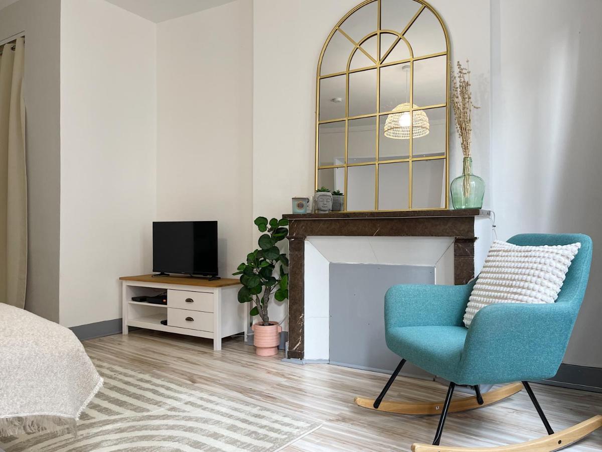 Charme Historique De Beauvoir Au Coeur De *
